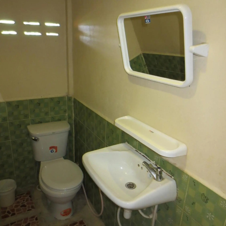 Baan Ton Nam Resort