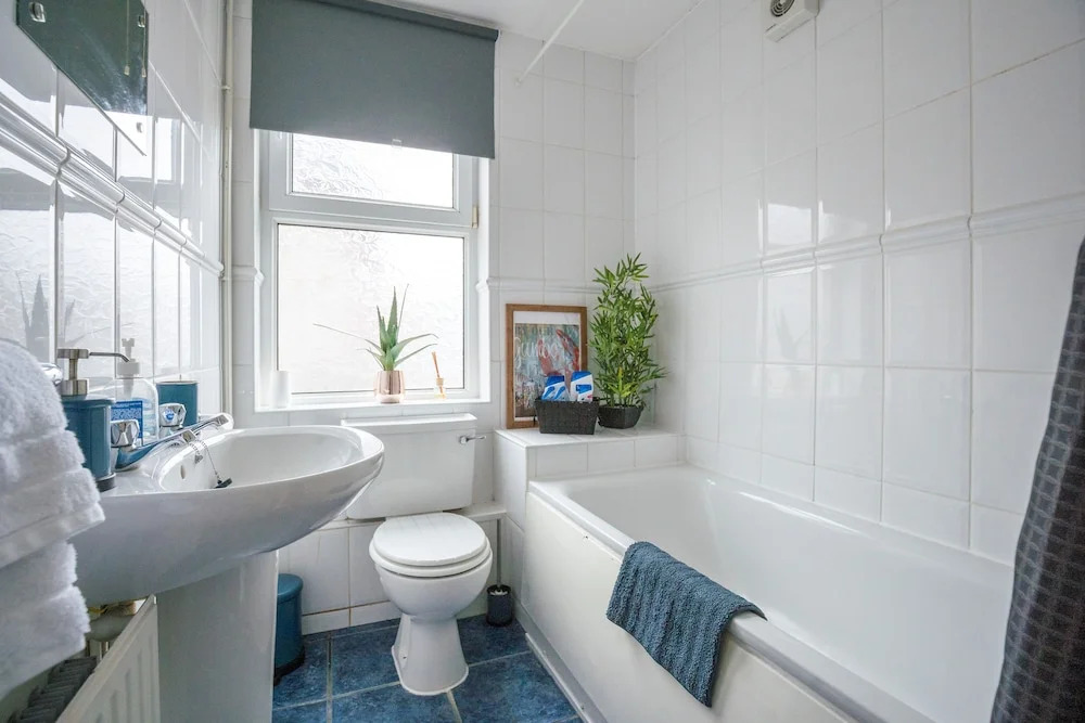Ella Fitzgerald - Luxury 2 Bedroom Apt