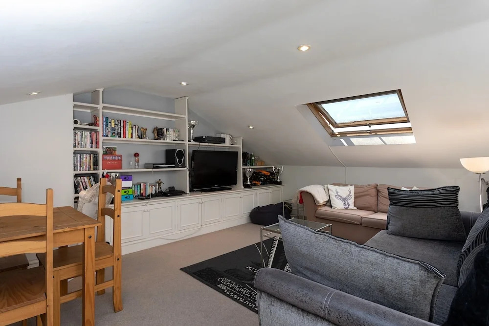 1 Bedroom Flat In Brixton