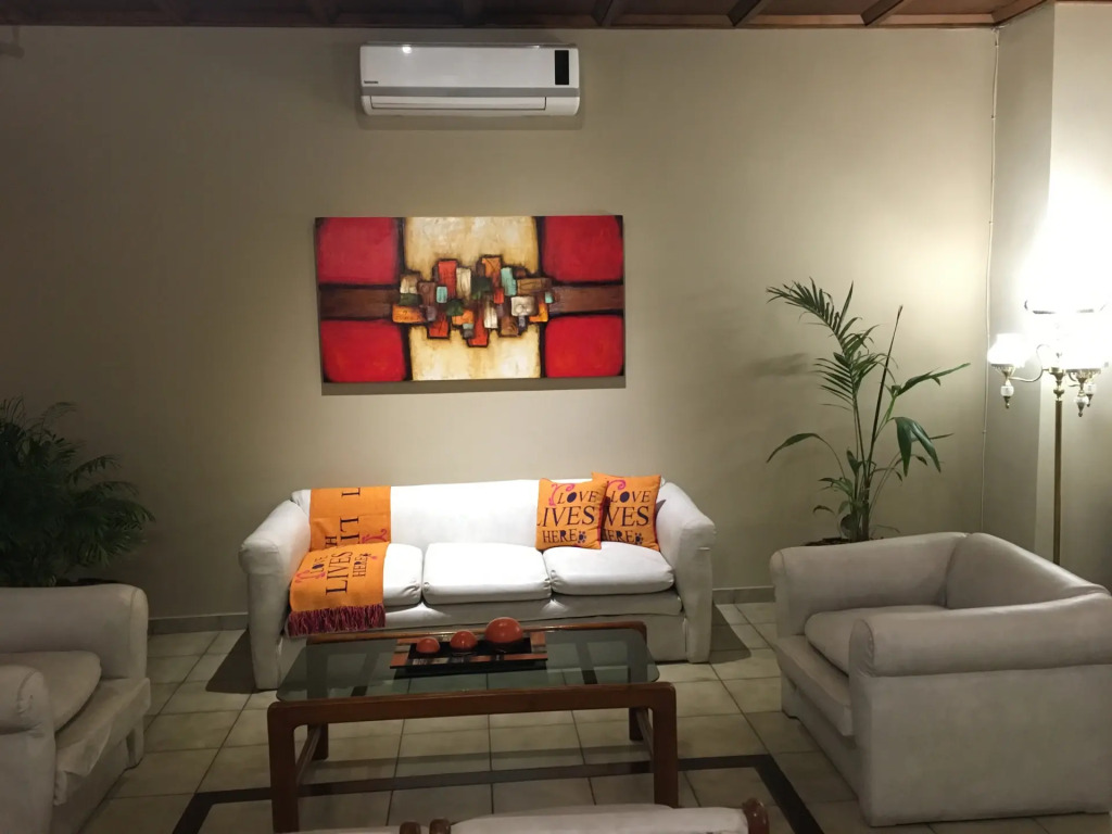 Hotel Arona