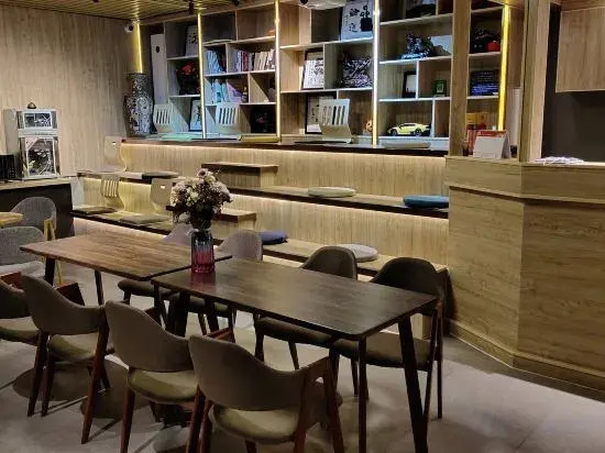 Sheng 45 Youth Hotel