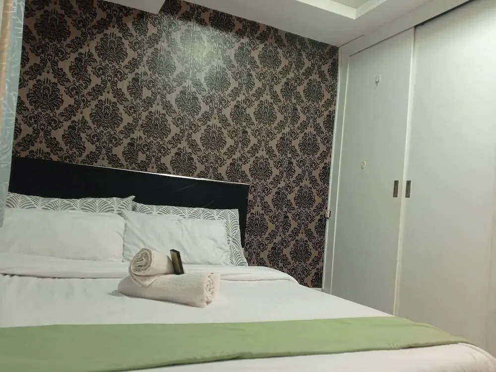 Grand Riviera Condotel Near St Lukes Medical Center