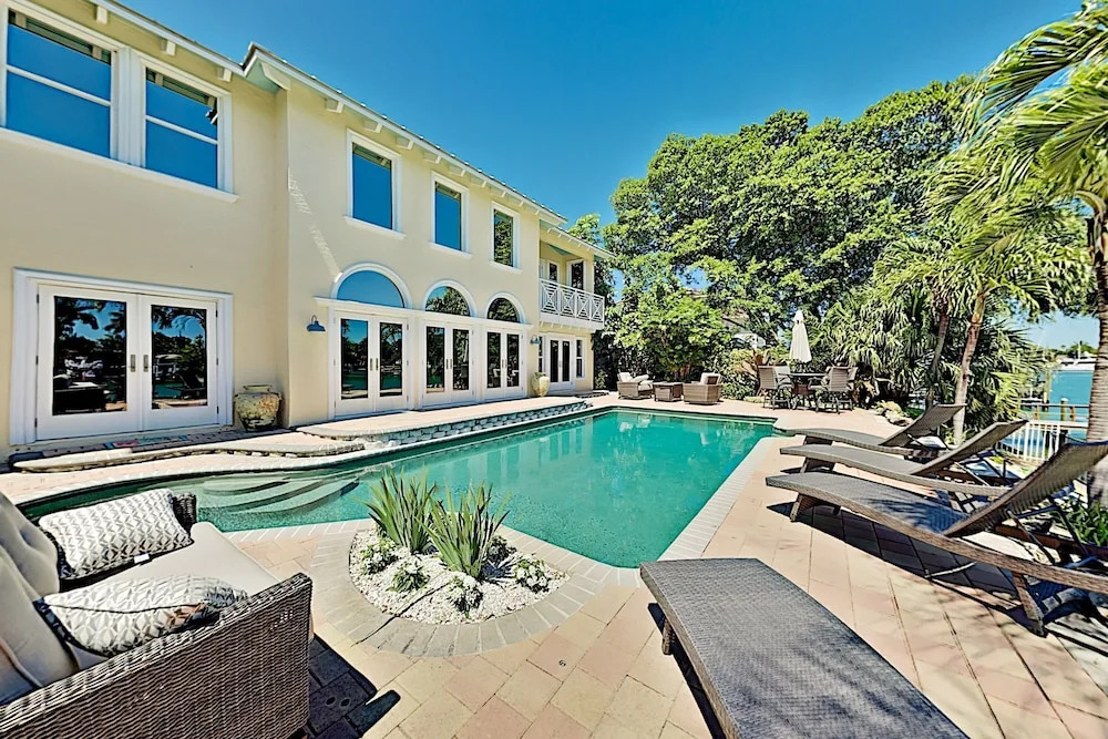 New Listing! Canalside W/ Pool, Walk To Beach 3 Bedroom Home