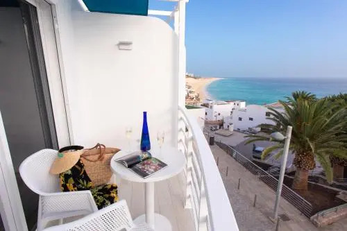ALTAVISTA APARTAHOTEL-Adults Only over 14