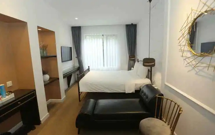 Vy House