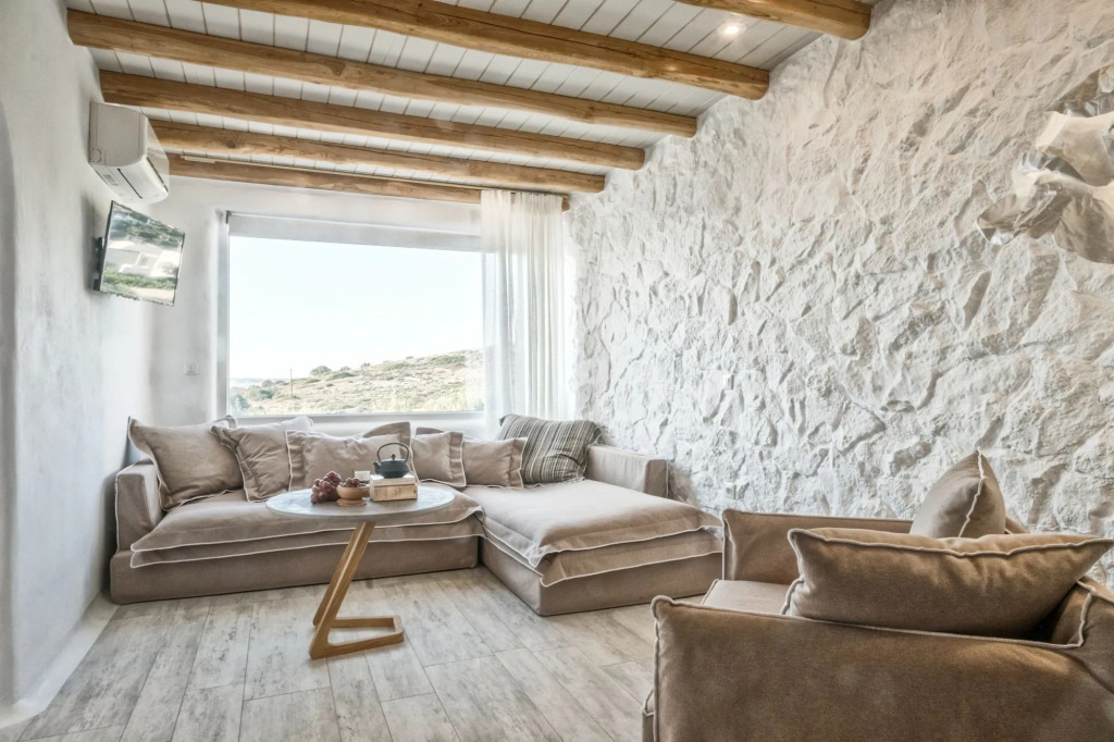 Orkos Beach Hotel