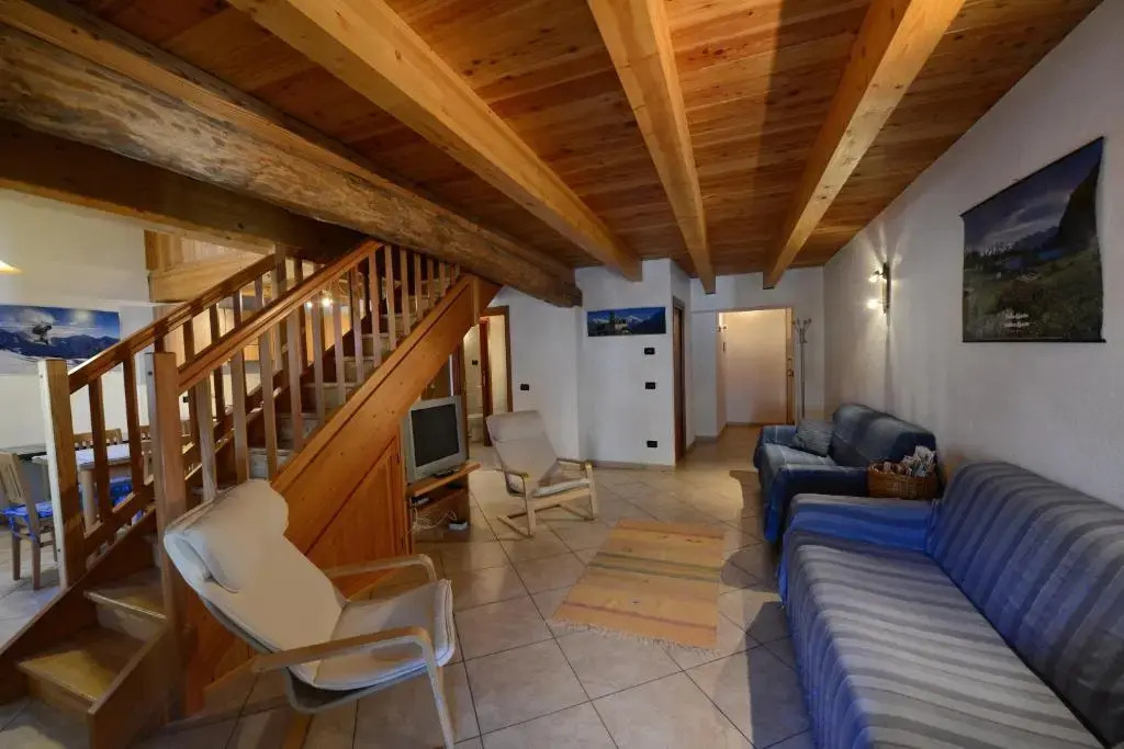 Vieilles Maisons DIntrod