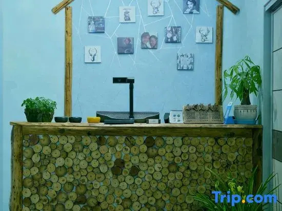 Little  time hotel