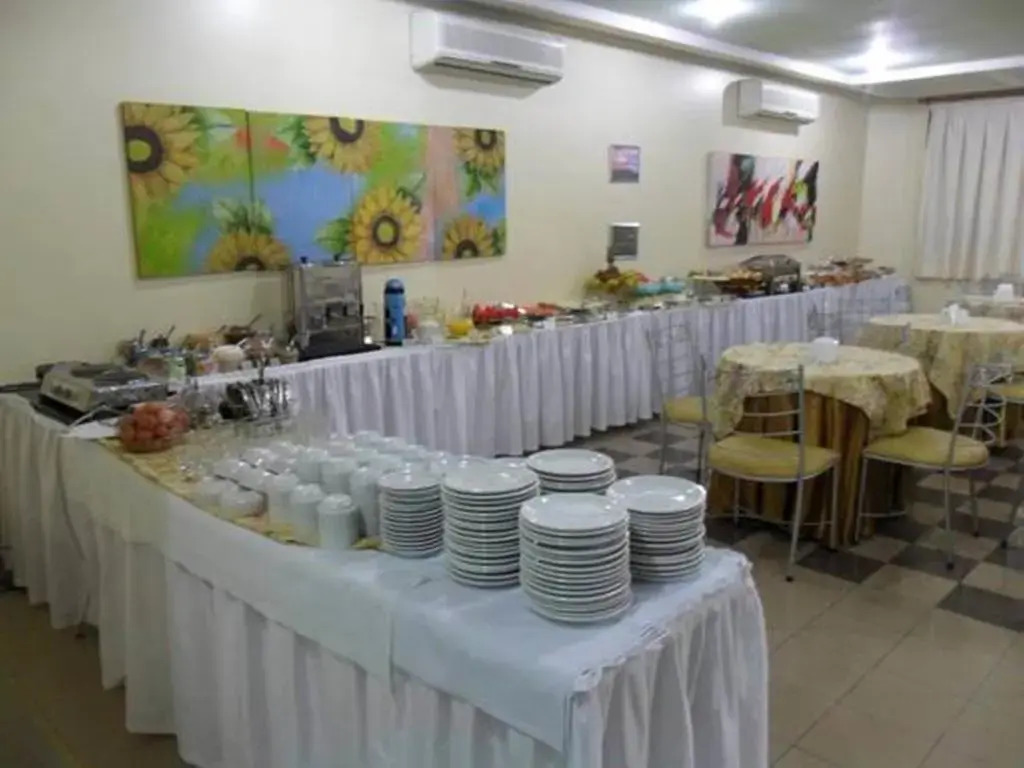 Canadá Hotel