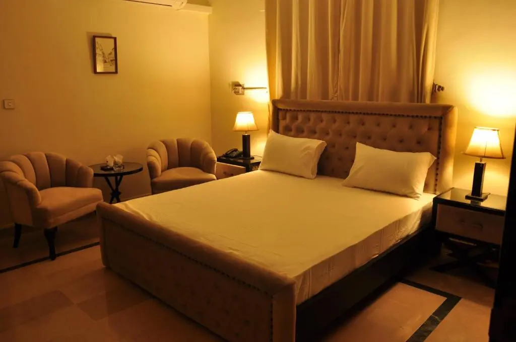 Reina Boutique Hotel - G6
