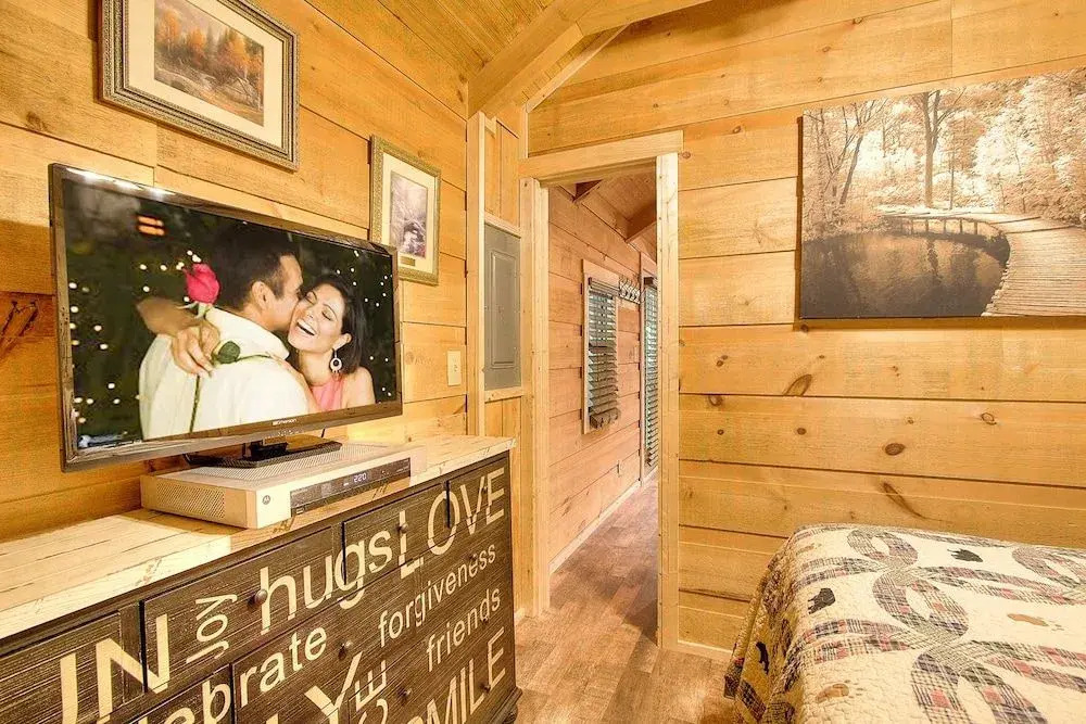 A Mary Cabin 1 Bedroom 1 Bathroom Cabin