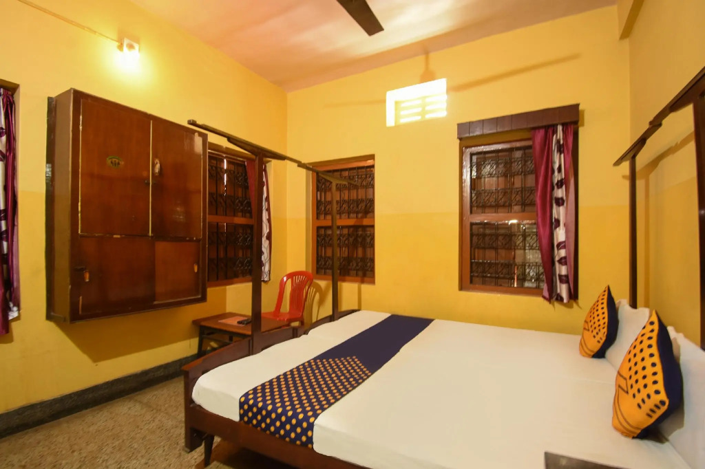 SPOT ON 74944 Hotel Vijaya