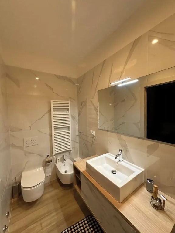 Dorian Gray Luxury Suite