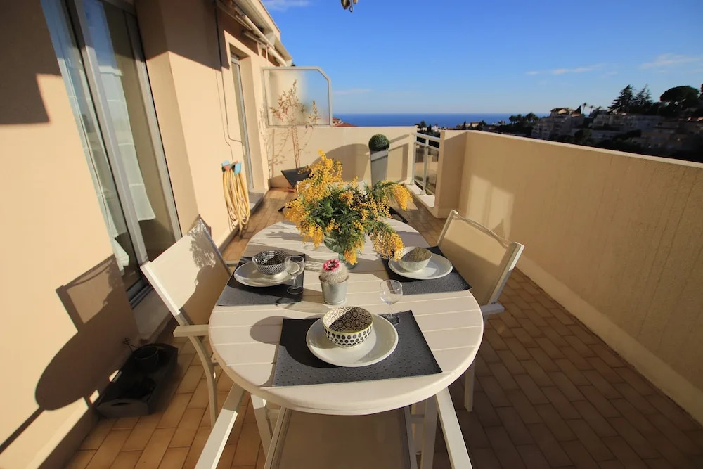 Happy Few - La Verandala