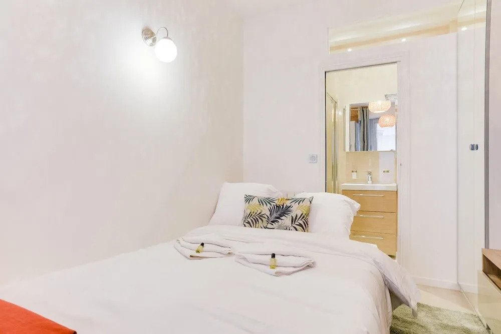 Lovely Studio Near Le Moulin Rouge And Montmartre