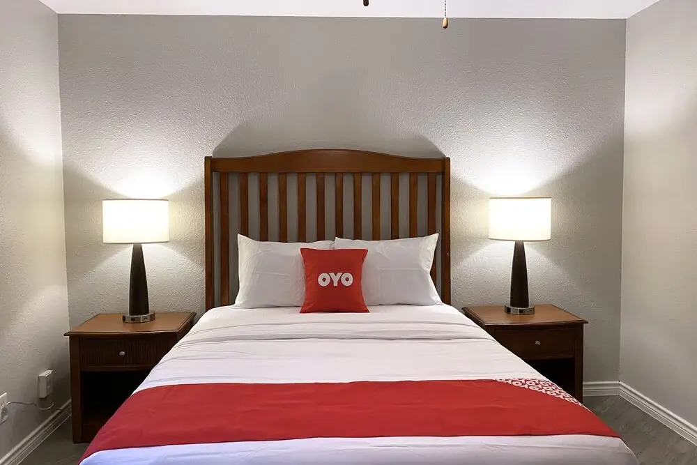 OYO Apartments at Establishment