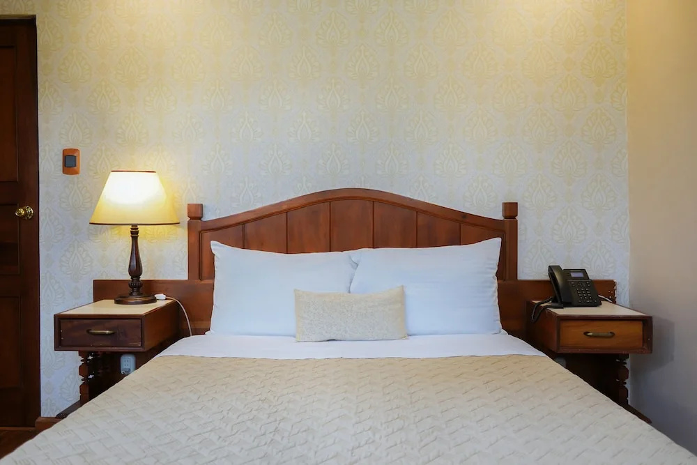 Uzhupud Garden Hotel & Lodge