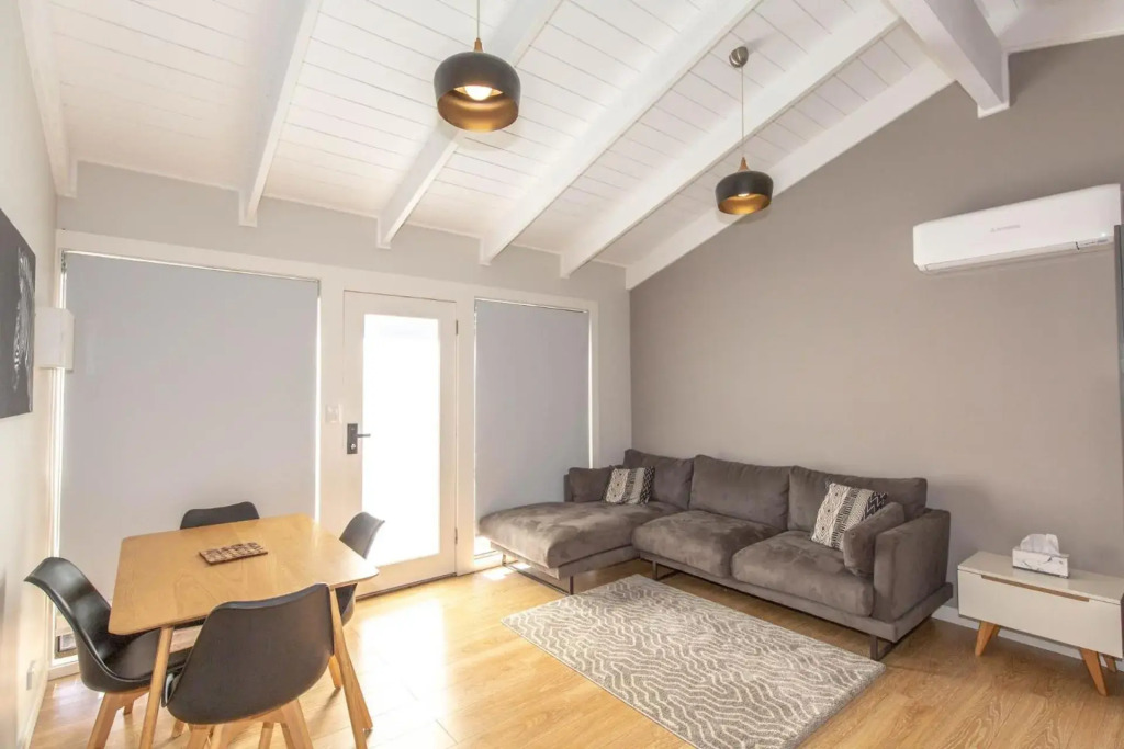 Eliza Lee 2 50 Gippsland Street