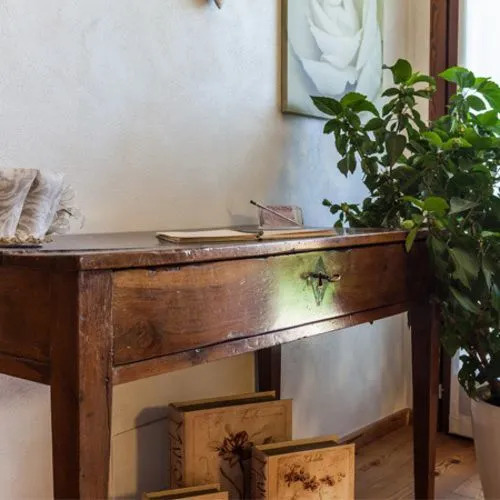 Alisee Bed  Breakfast