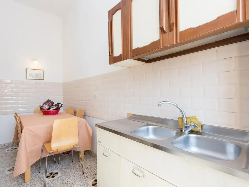 RSH Vatican Comfortable Sunny Apartment