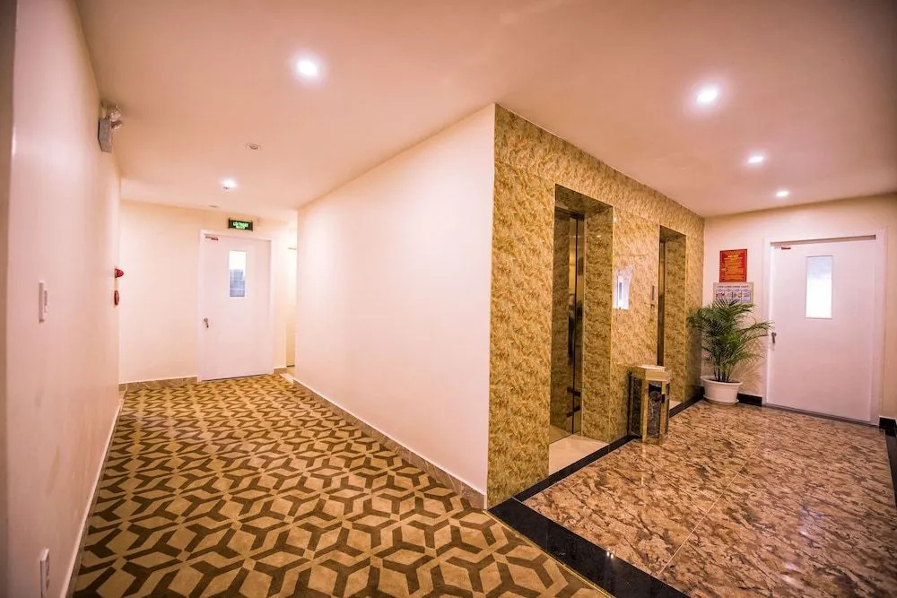 3MG Lakeside Hotel
