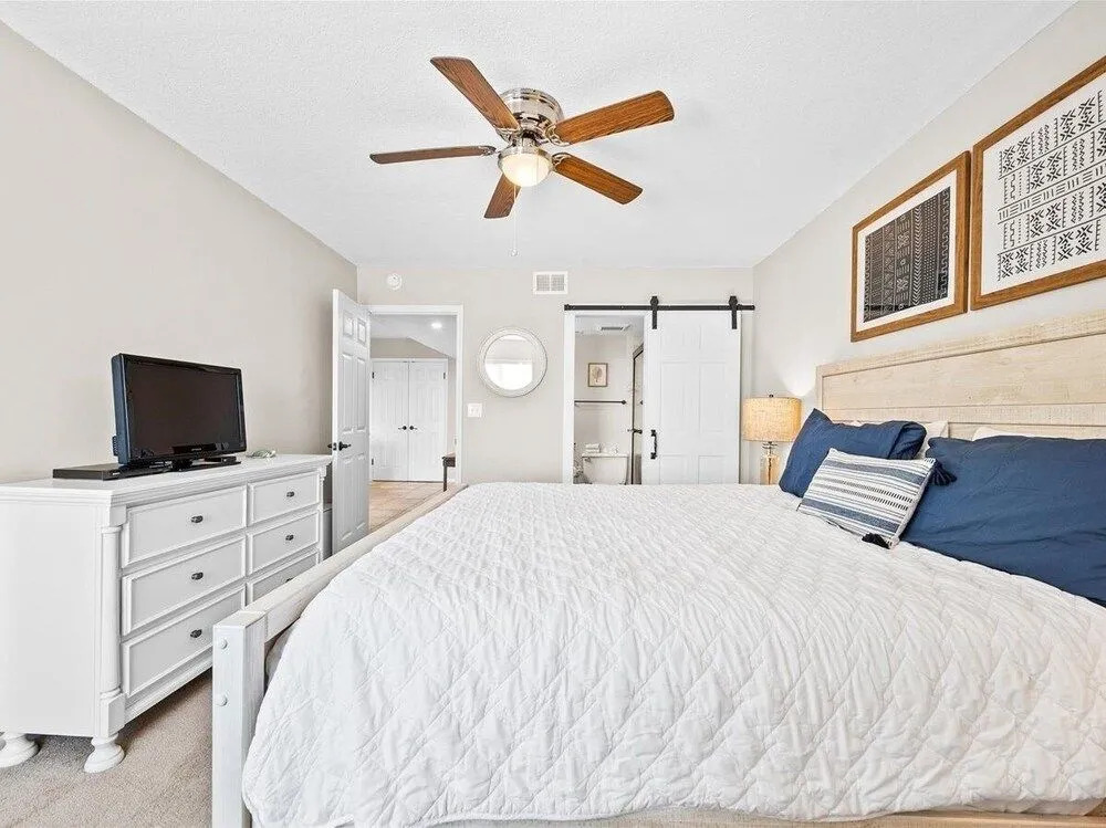 Gulf Shore Condo #207 - 2 Br condo by RedAwning