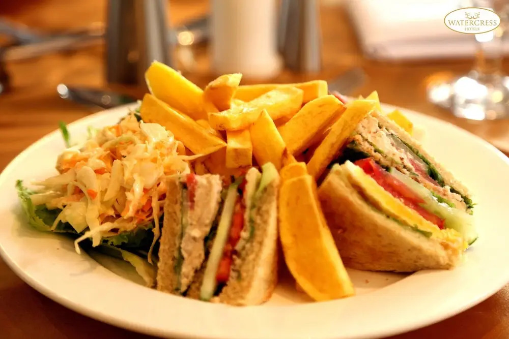 Rodze Hotel & Suites