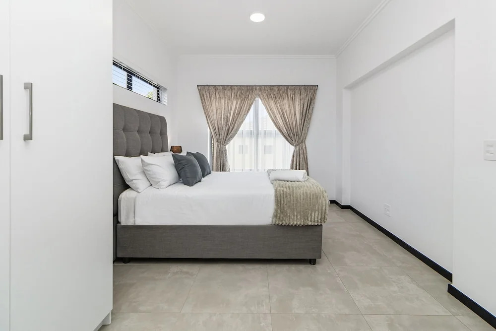 Mandalay Hideaway