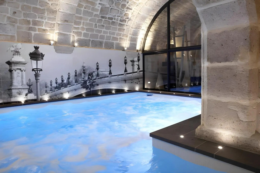 Hotel La Lanterne & Spa By Timhotel