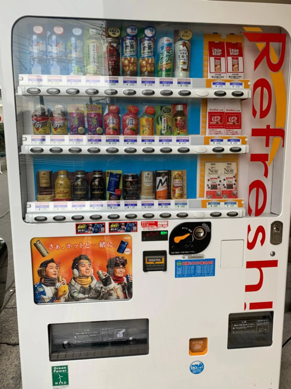 ガナダン中央駅 3f 無料駐車場