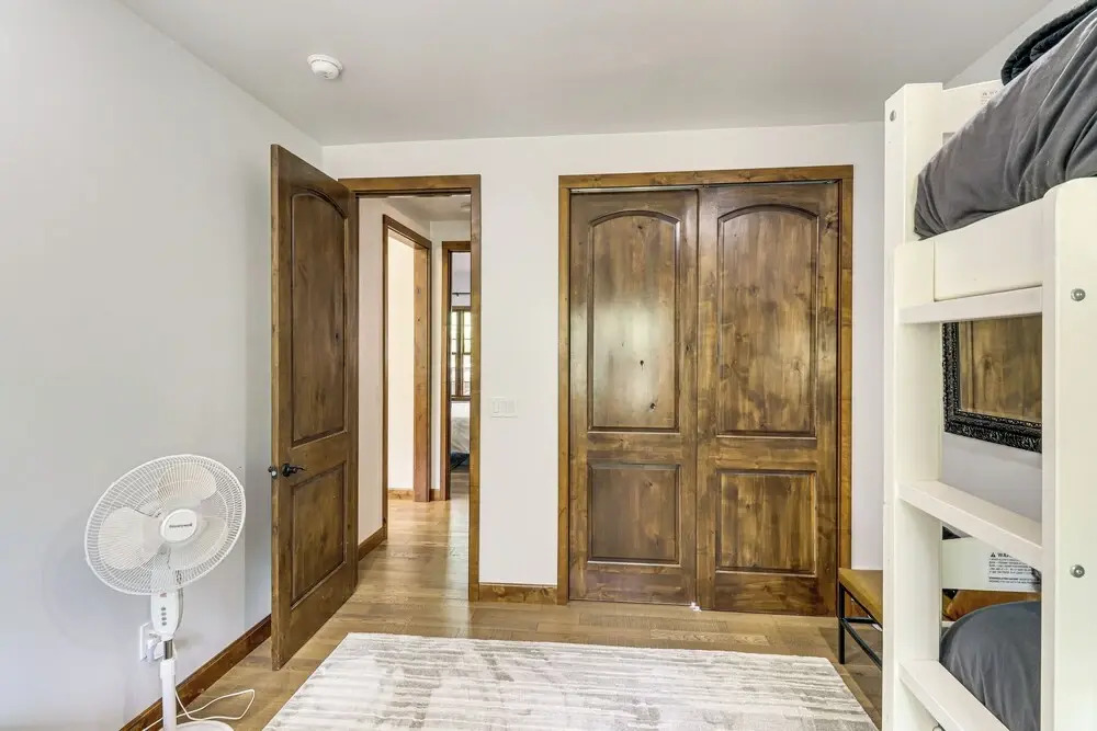 Porch, Fire Pit: 'pine View Retreat' in Lakeside!