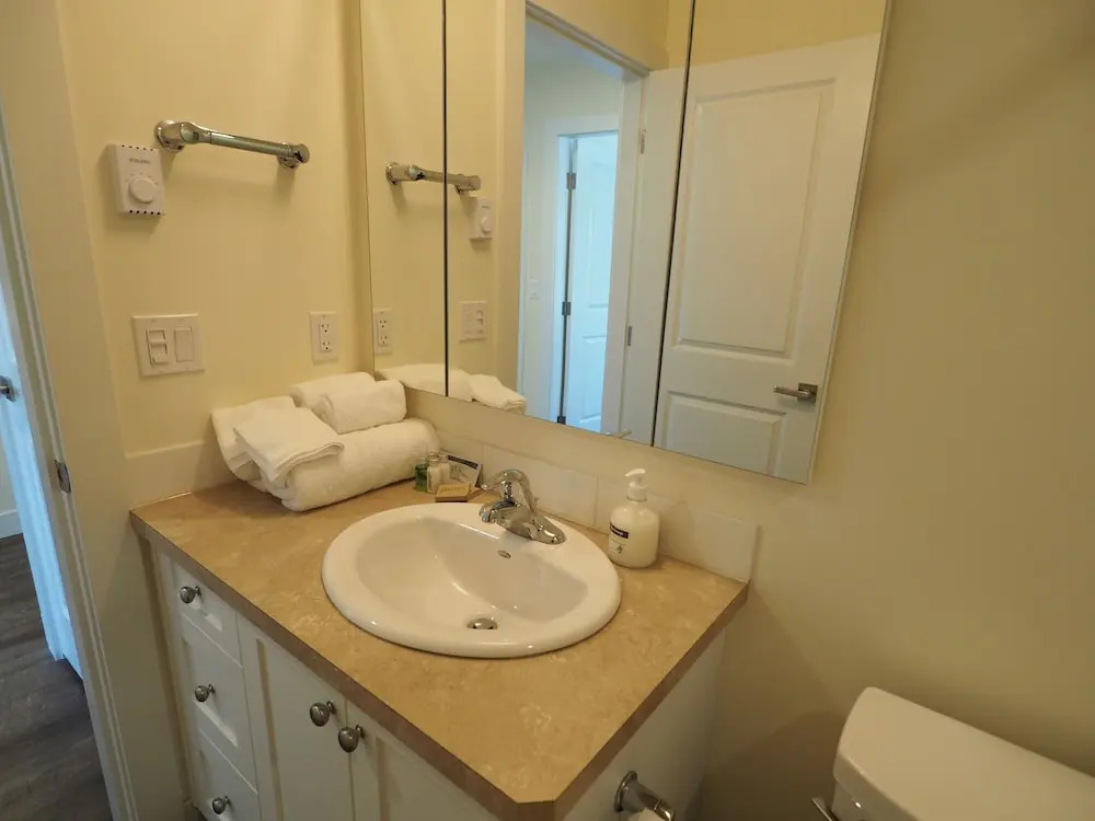 Blue Heron Hide-Away - 2 Br Condo