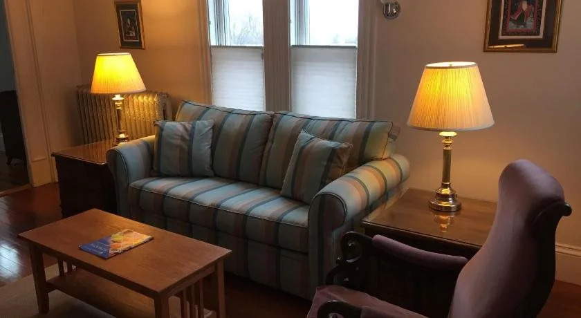 Bayberry Inn Bed & Breakfast