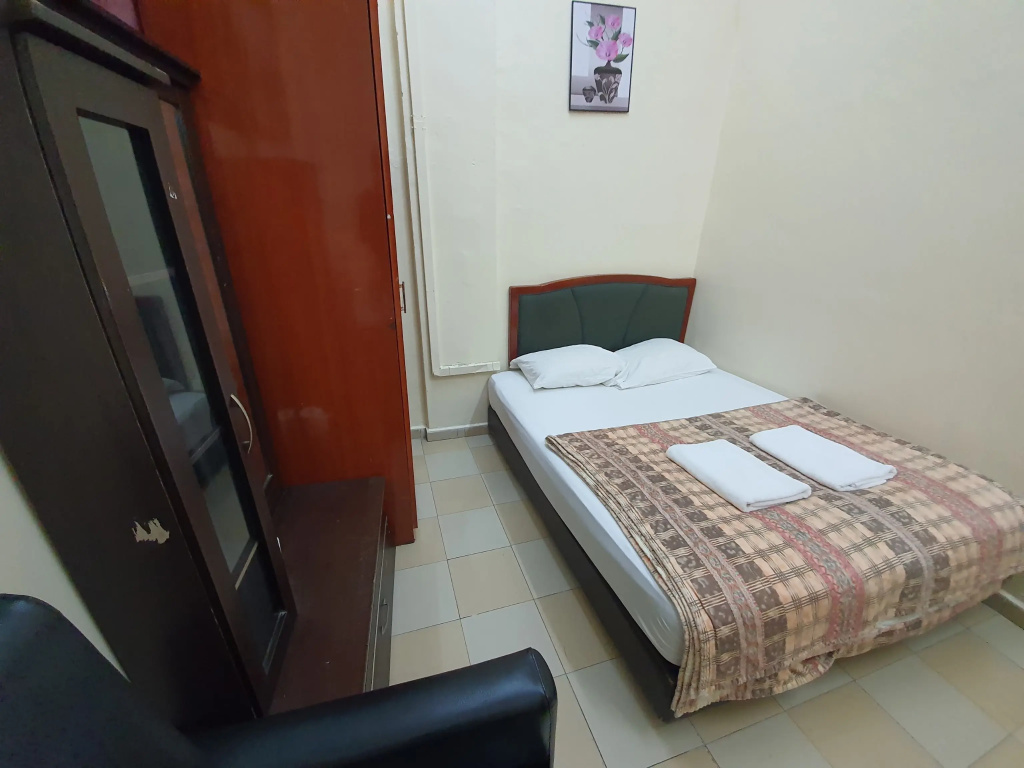 SPOT ON 90137 Casavilla Hotel Pudu