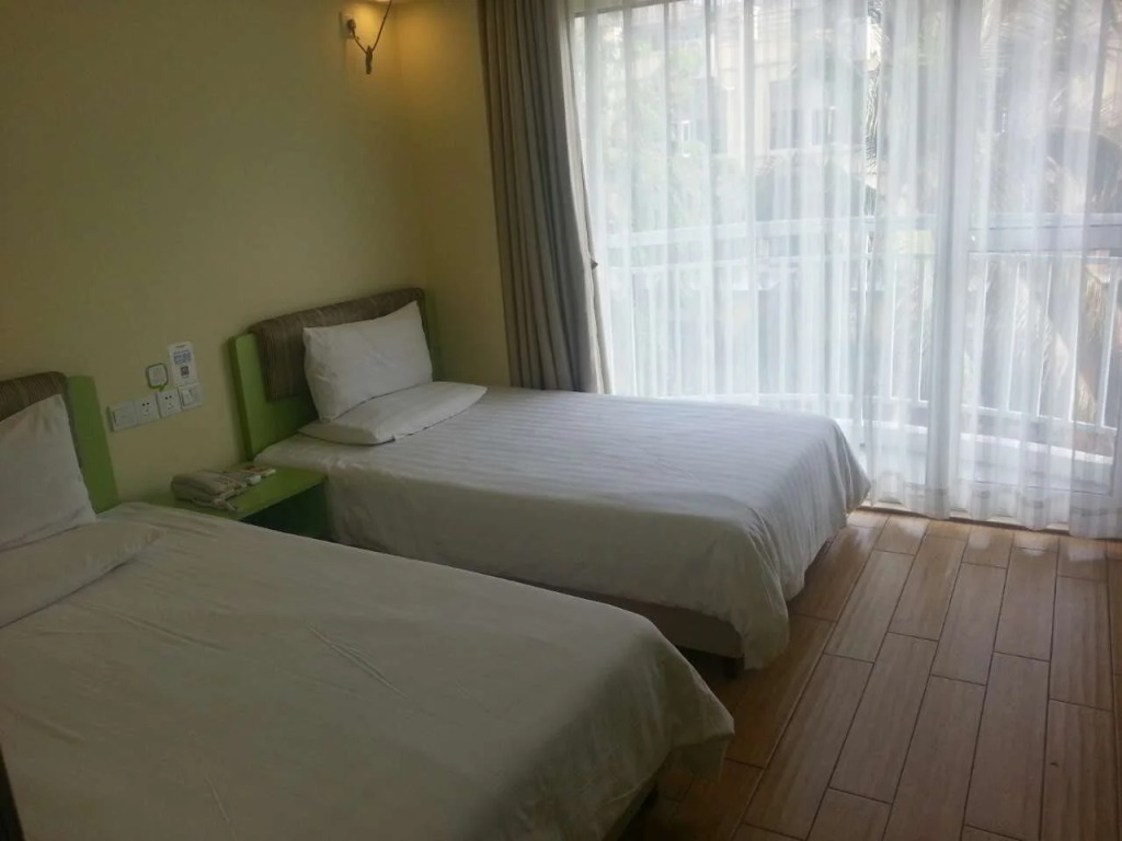 Hi Inn Sanya Bay Branch