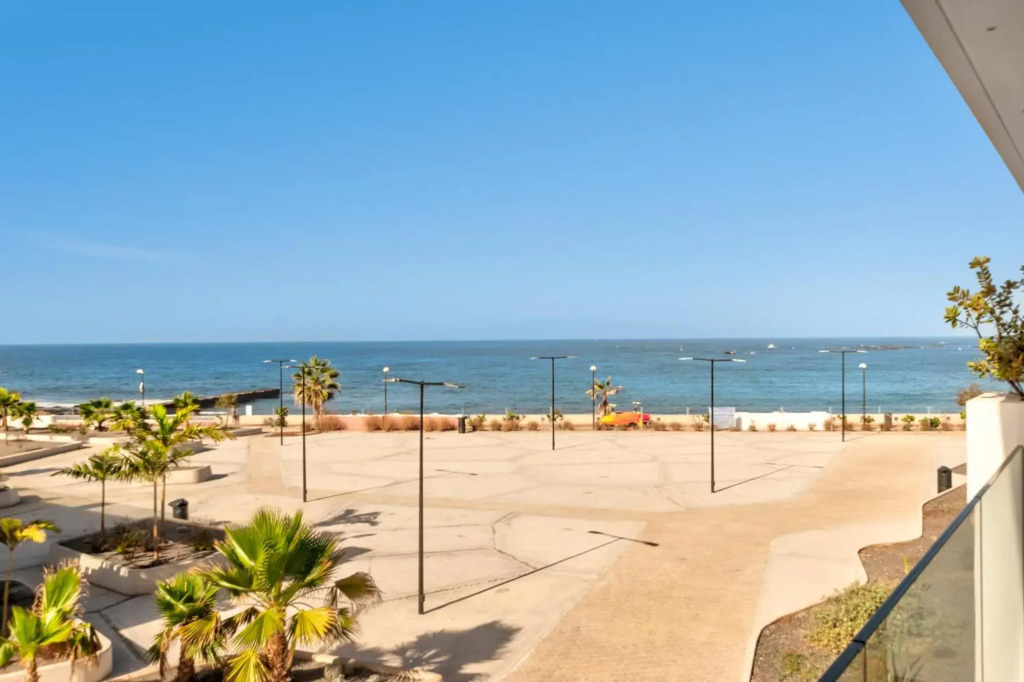 Infinity 1-2 LUXE PARTIAL SEA VIEW 2B