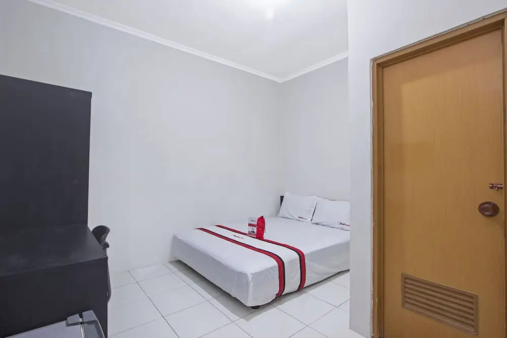 RedDoorz near Universitas Negeri Yogyakarta 2