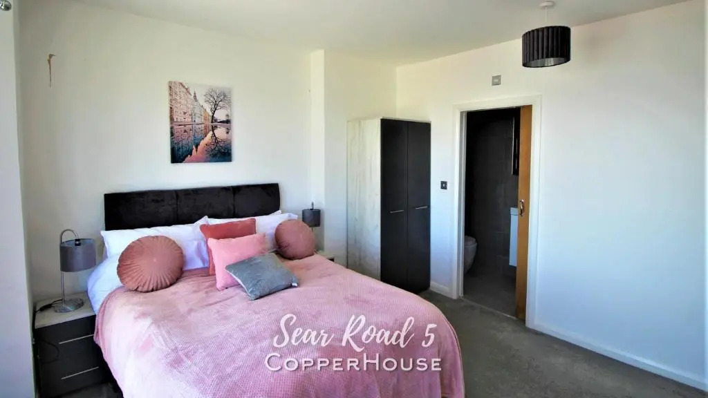 Beautiful apartments on the Sea Front - Sea Road 5