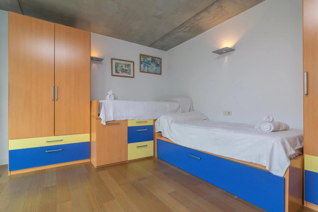 Luna In Mallorca With 3 Bedrooms And 4 Bathrooms