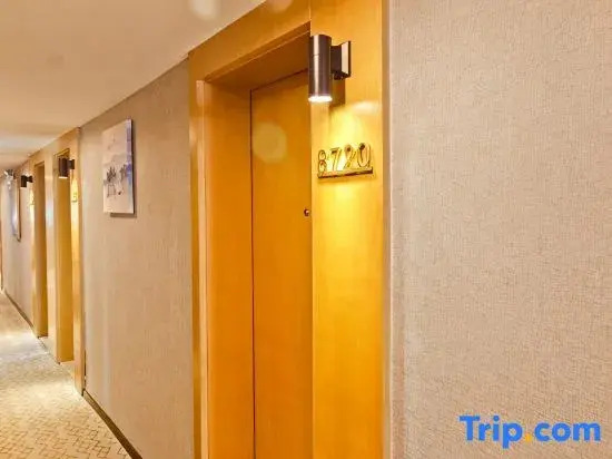 Q8 Hotel