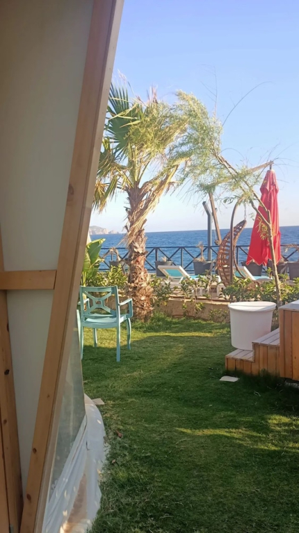 Lamoya Suites