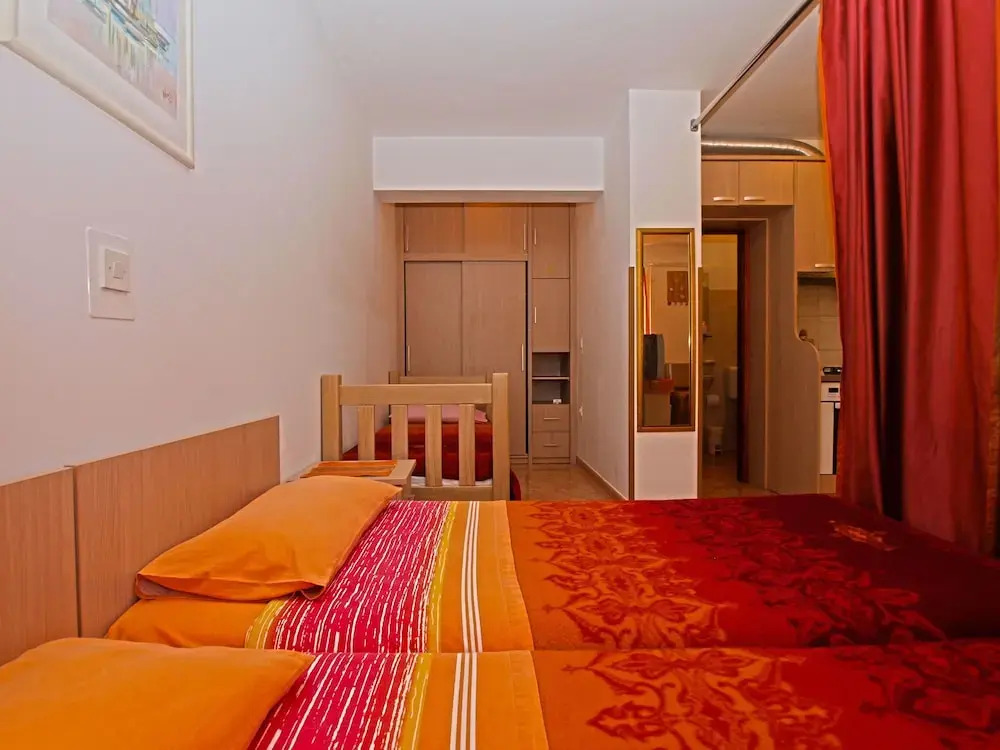 Apartment 531