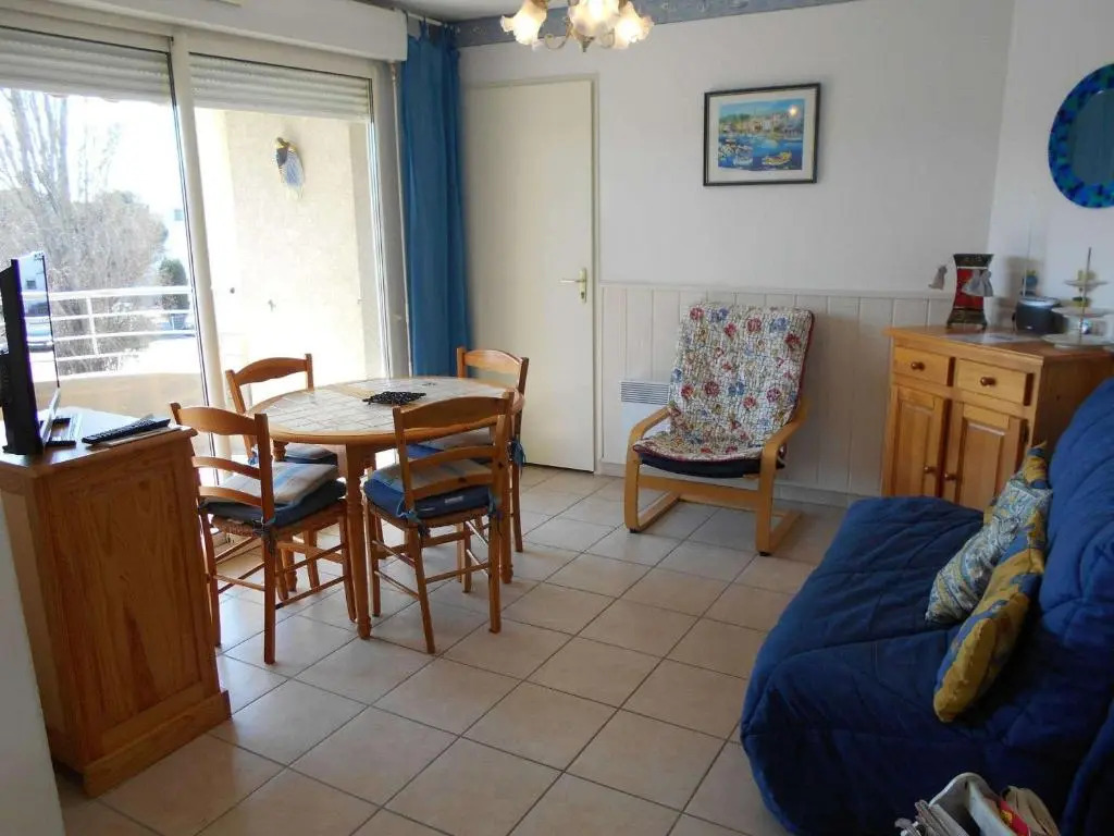 Appartement Port Camargue, 2 pièces, 4 personnes - FR-1-250-190