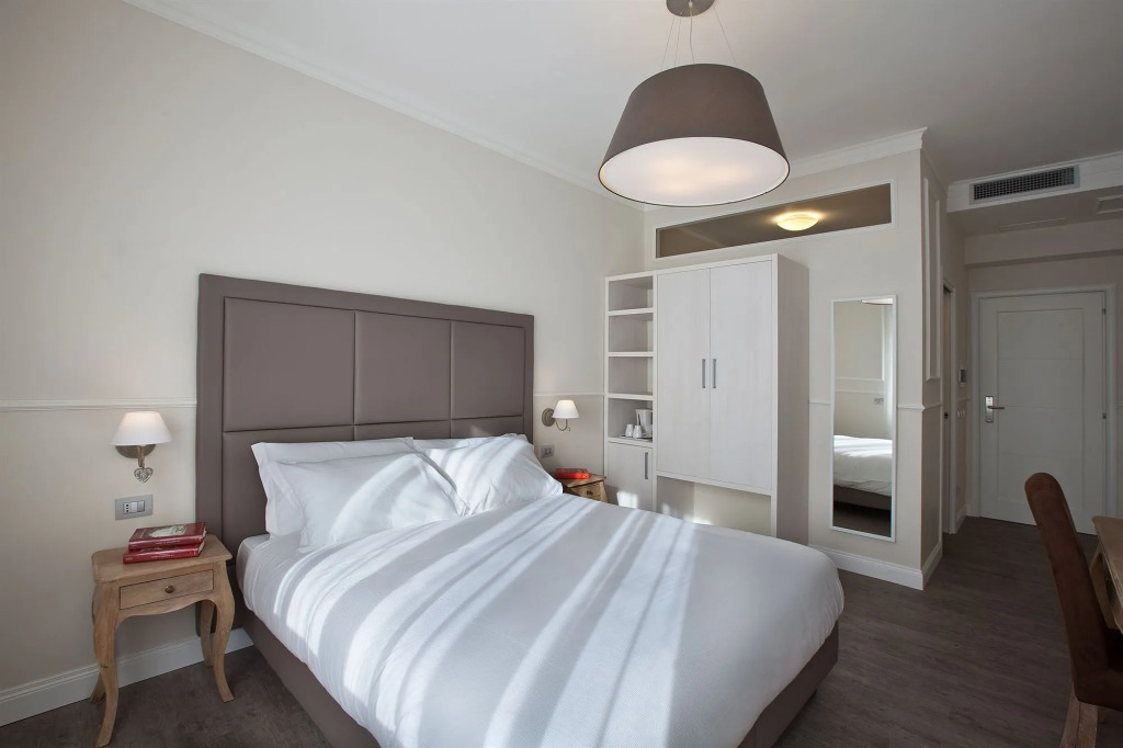 Seven Suites