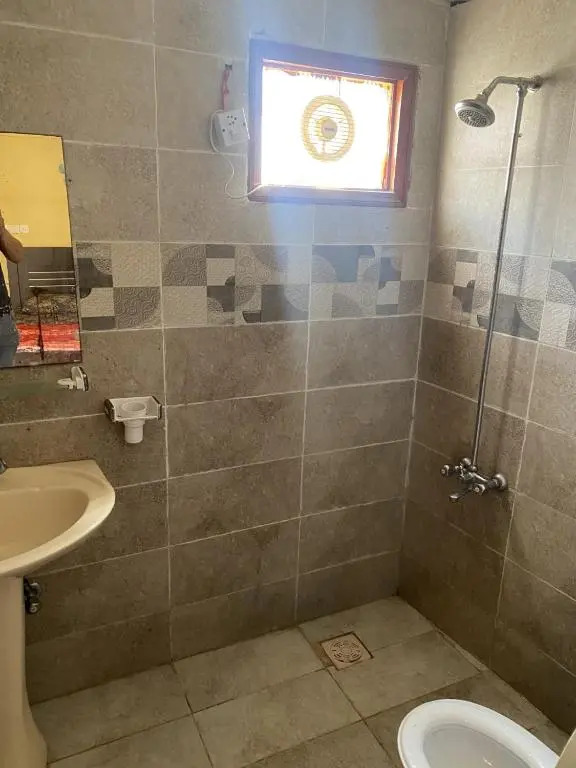 AMs Den in DHA - Lovely two bedroom independent Apartment