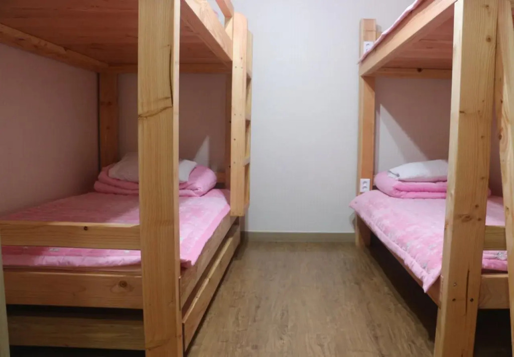 Gyeongju Guesthouse Travel Road