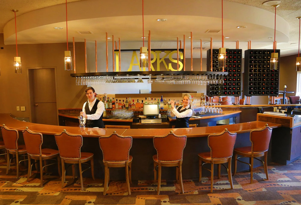 Inn at the Commons