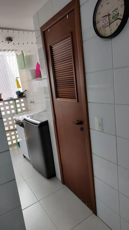 Hostel for One: quarto e banheiro privativos