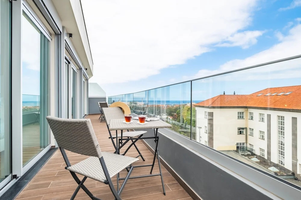 Penthouse A F Brica by Homie