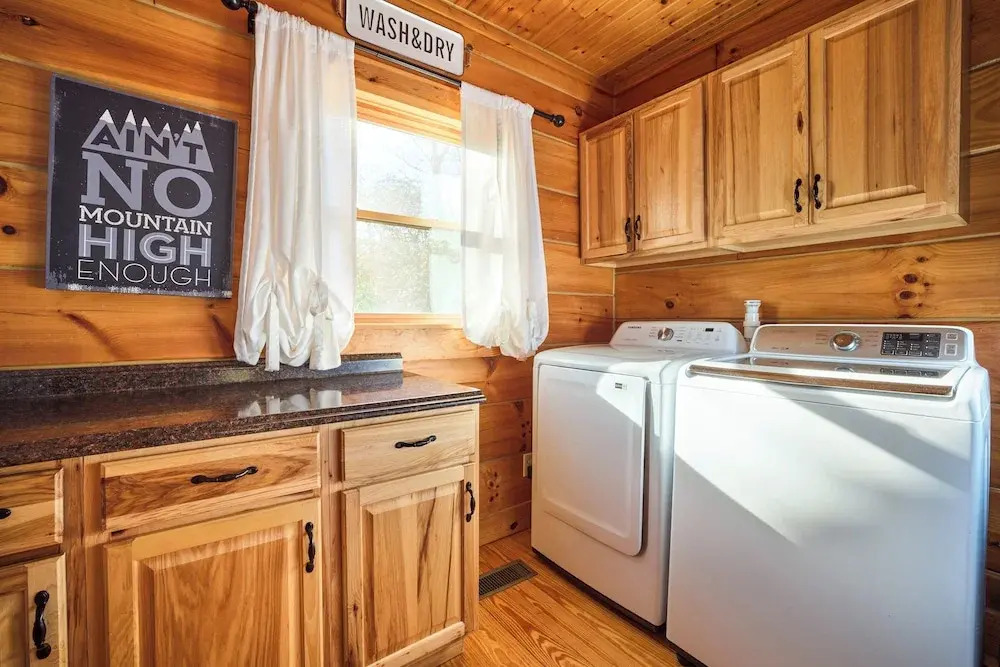 Romantic Penrose Cabin w/ Pond, Trails & Hot Tub